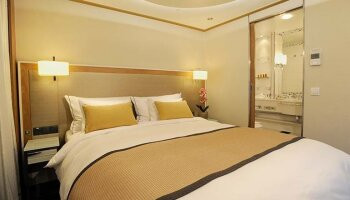 1567007910.1074_Veranda-stateroom.jpg