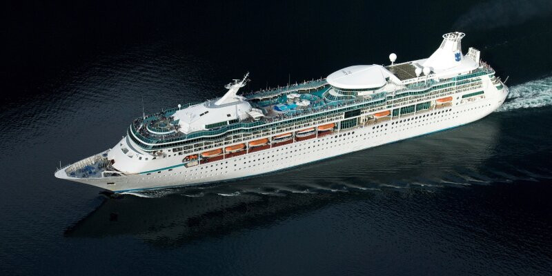 1689884664.7092_475_royal_caribbean_international_vision_of_the_seas_exterior_at_sea.jpg